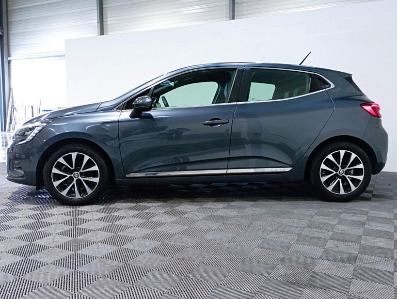 RENAULT CLIO V 2021 - Photo n°5