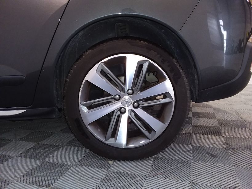 PEUGEOT 3008 2015 - Photo n°10