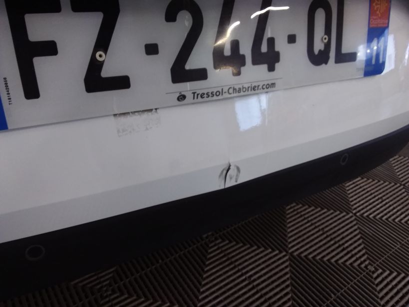RENAULT MEGANE IV BERLINE 2021 - Photo n°4