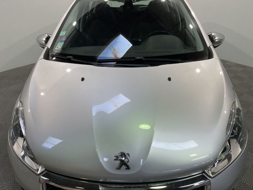 PEUGEOT 208 2016 - Photo n°8