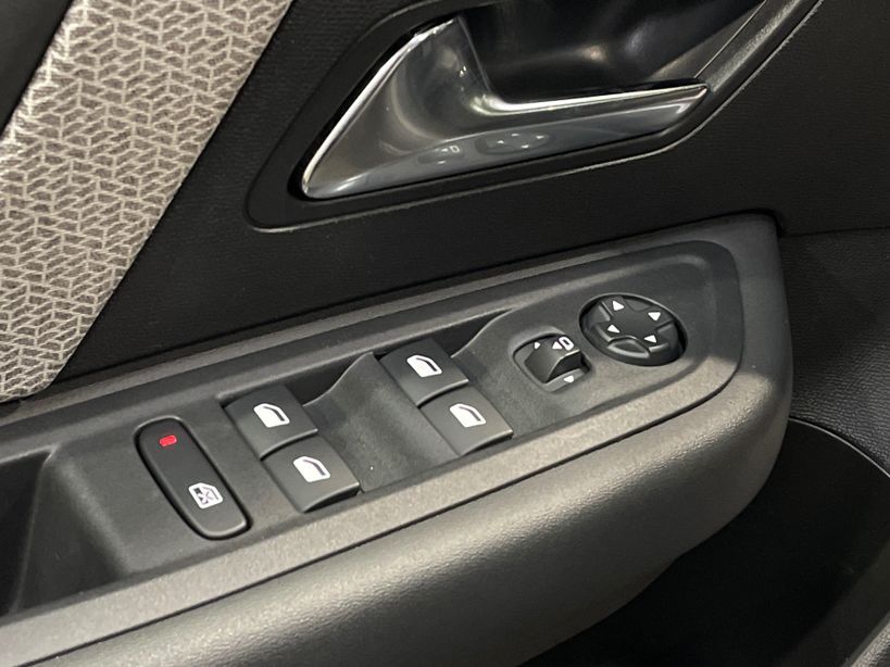 CITROEN C4 X 2023 - Photo n°36