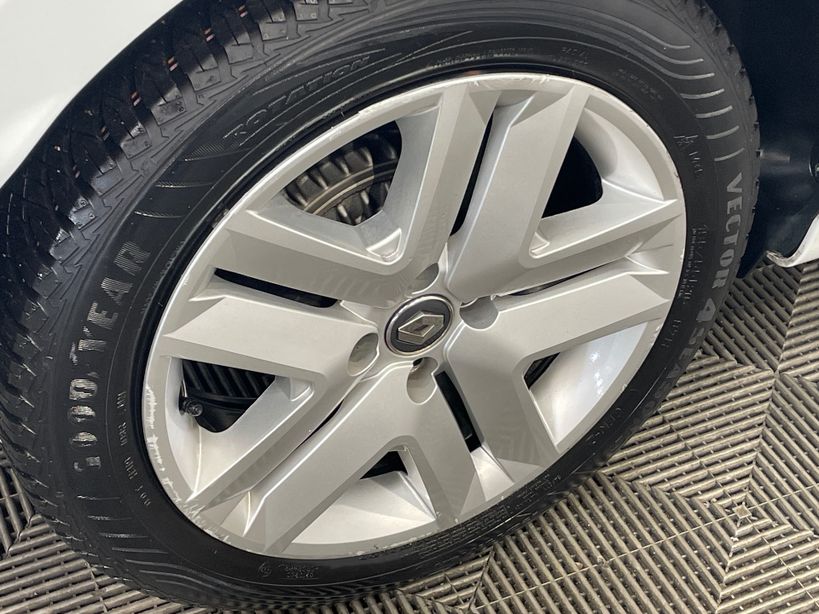 RENAULT CLIO V 2021 - Photo n°3