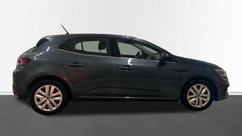 RENAULT MEGANE IV BERLINE 2021 - Photo n°7