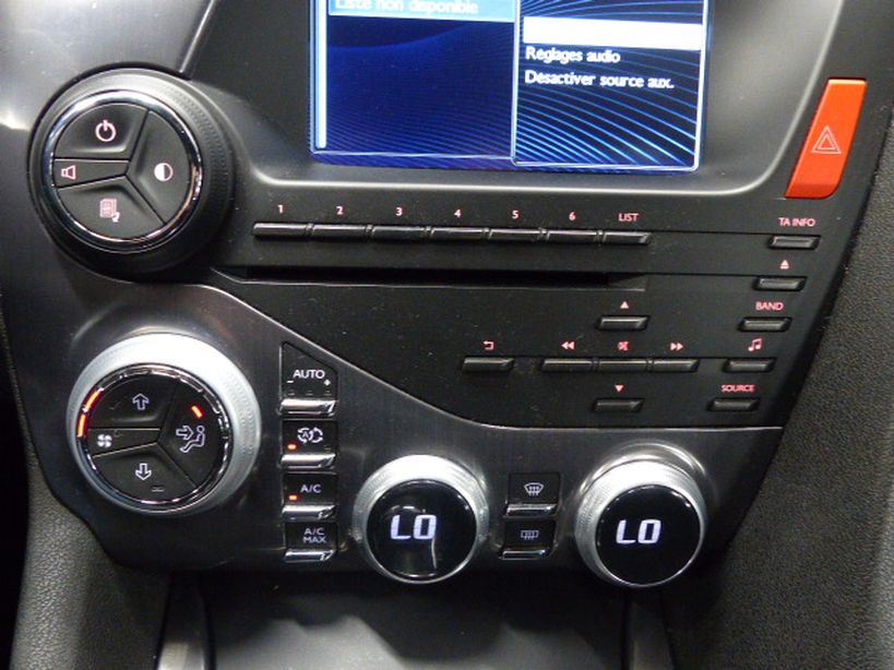 CITROEN DS5 2014 - Photo n°14