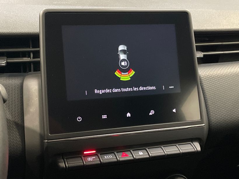 RENAULT CLIO V 2021 - Photo n°12