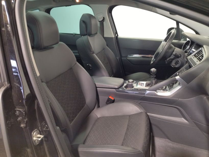 PEUGEOT 3008 2016 - Photo n°9