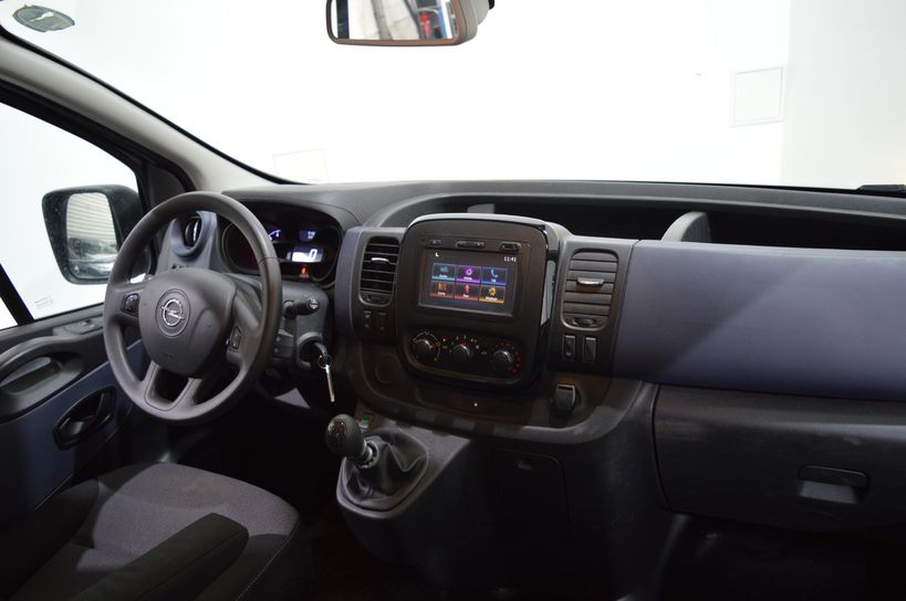 OPEL VIVARO COMBI 2017 - Photo n°9