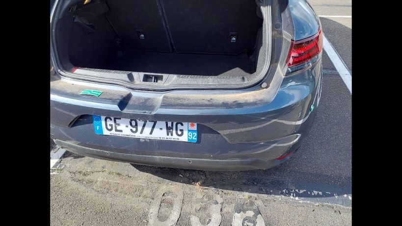 RENAULT MEGANE IV BERLINE 2022 - Photo n°5