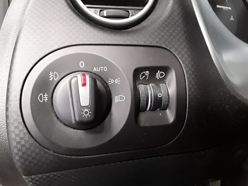 SEAT ALTEA XL 2011 - Photo n°24