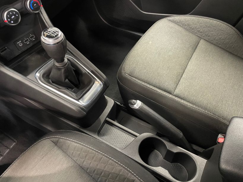 RENAULT CAPTUR 2022 - Photo n°23