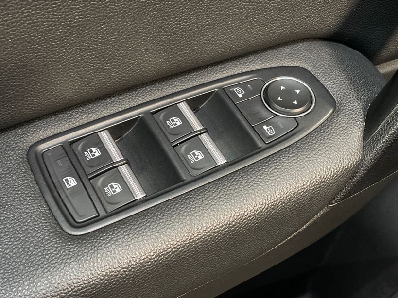 RENAULT CAPTUR 2023 - Photo n°36
