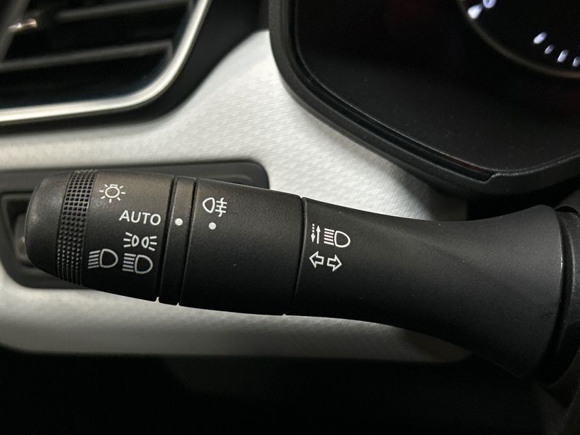 RENAULT CLIO V 2022 - Photo n°23