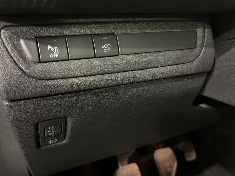 PEUGEOT 2008 2018 - Photo n°29