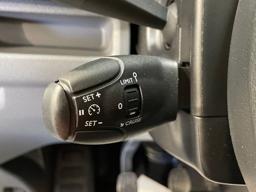 CITROEN JUMPY FOURGON 2023 - Photo n°19