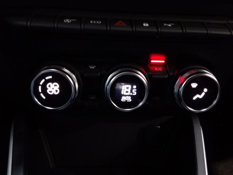 DACIA DUSTER 2021 - Photo n°19