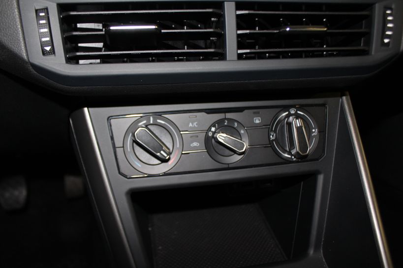 VOLKSWAGEN POLO 2019 - Photo n°15