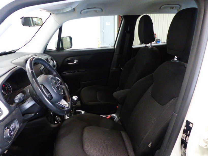 JEEP RENEGADE 2015 - Photo n°6