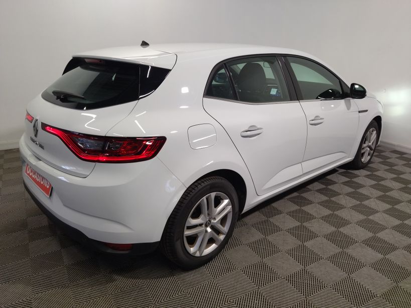 RENAULT MEGANE IV BERLINE BUSINESS 2020 - Photo n°5