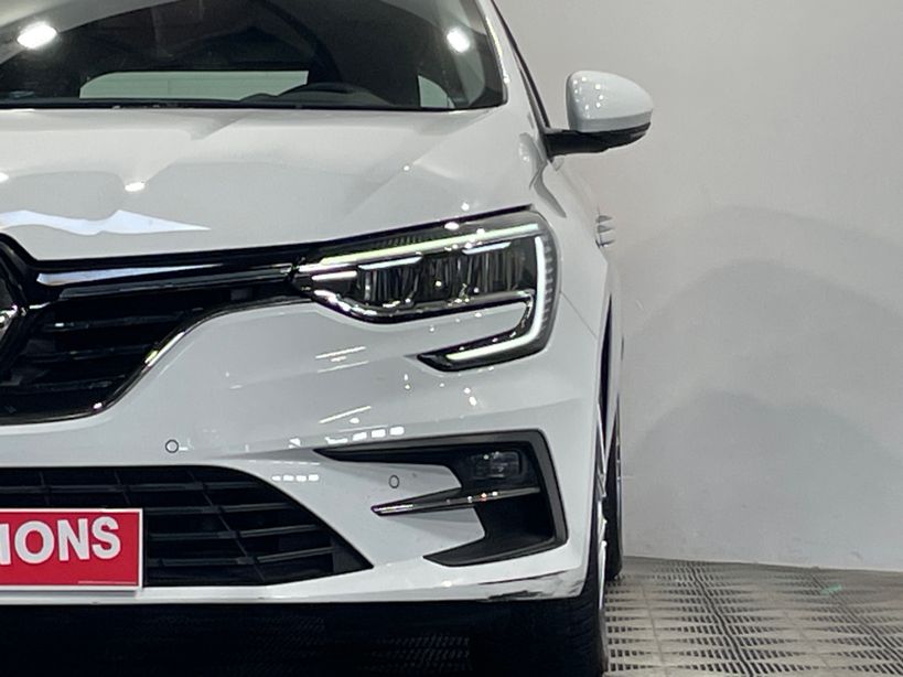 RENAULT MEGANE IV BERLINE 2021 - Photo n°7