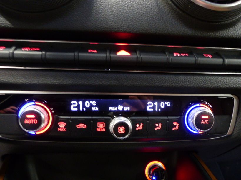 AUDI A3 SPORTBACK 2015 - Photo n°3