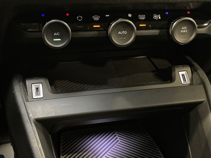 CITROEN C4 X 2023 - Photo n°18