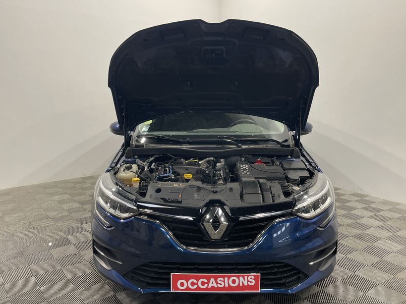 RENAULT MEGANE IV BERLINE 2021 - Photo n°14