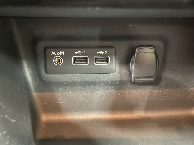 RENAULT MEGANE IV BERLINE 2022 - Photo n°23