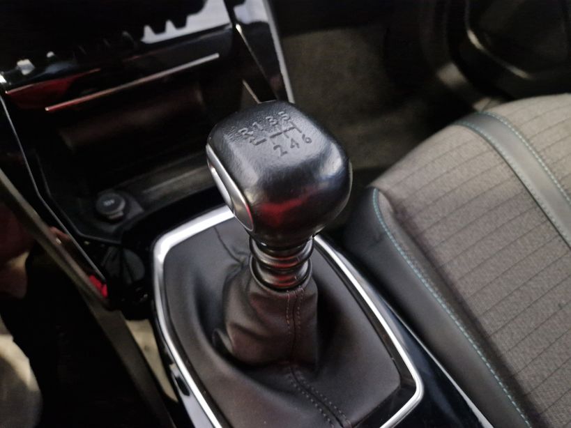 PEUGEOT 2008 2023 - Photo n°20