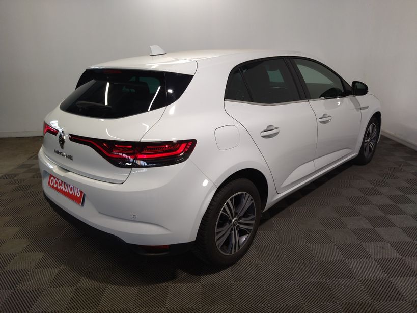 RENAULT MEGANE IV BERLINE 2022 - Photo n°6