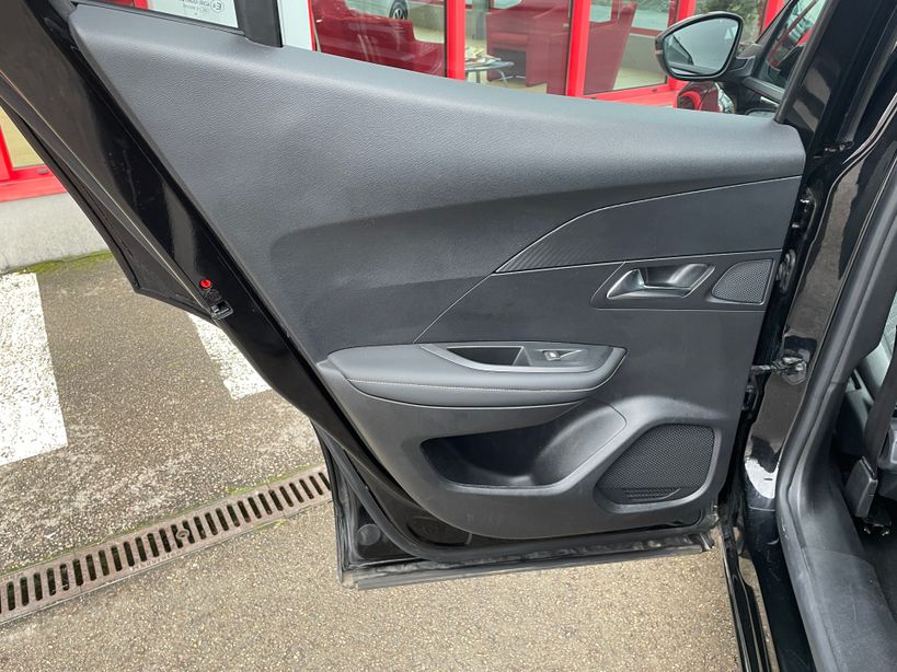 PEUGEOT 2008 2024 - Photo n°16