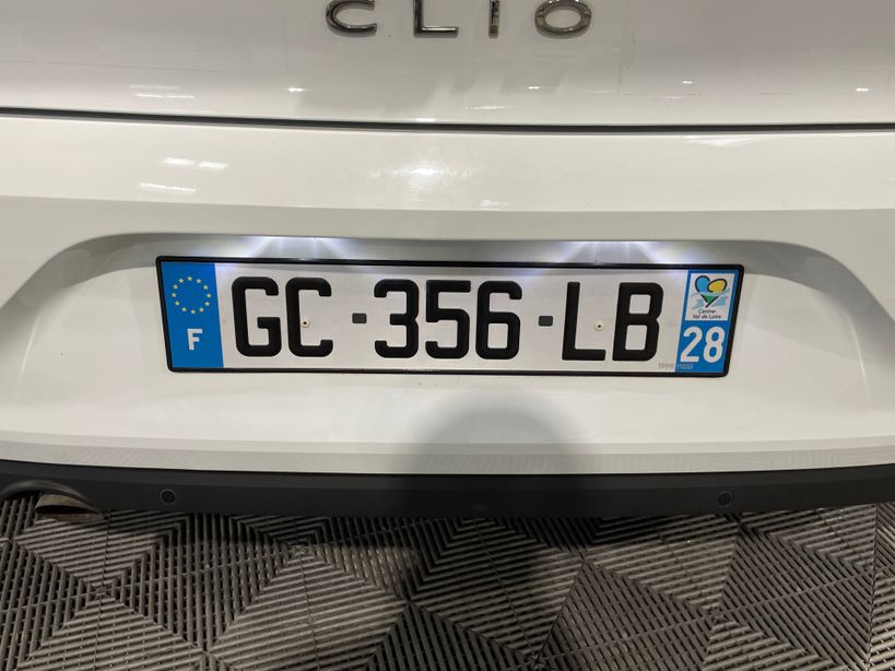 RENAULT CLIO V 2021 - Photo n°1