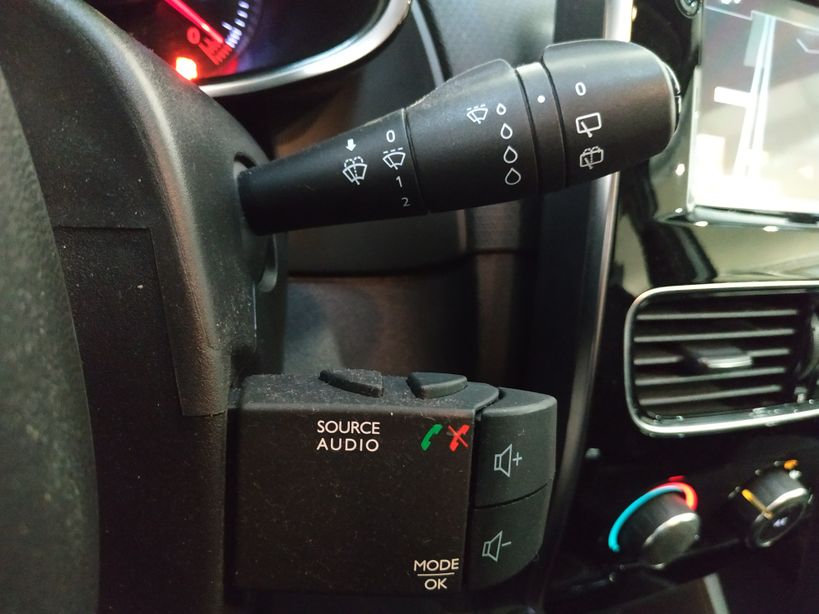 RENAULT CLIO IV BUSINESS 2019 - Photo n°24