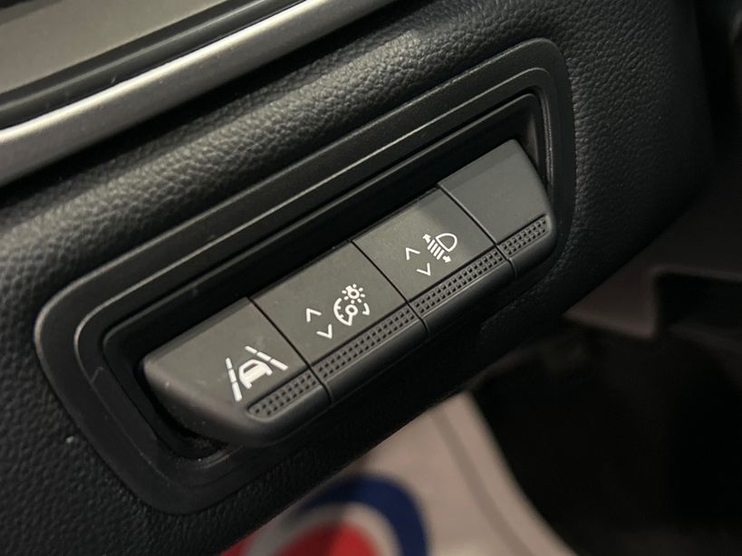 RENAULT CAPTUR 2022 - Photo n°32