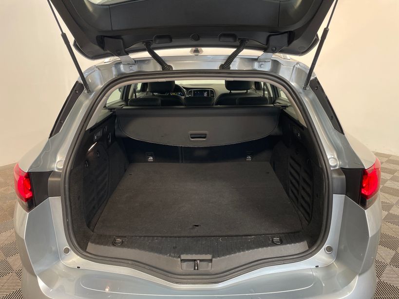 RENAULT MEGANE IV ESTATE 2021 - Photo n°46