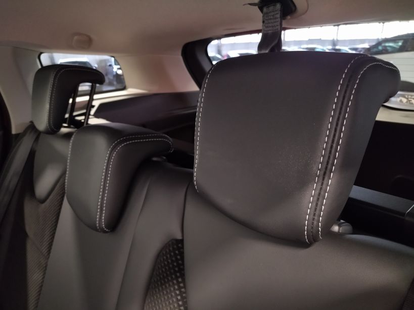 RENAULT CLIO IV ESTATE 2018 - Photo n°22