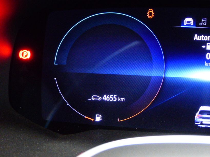 RENAULT CAPTUR 2021 - Photo n°9