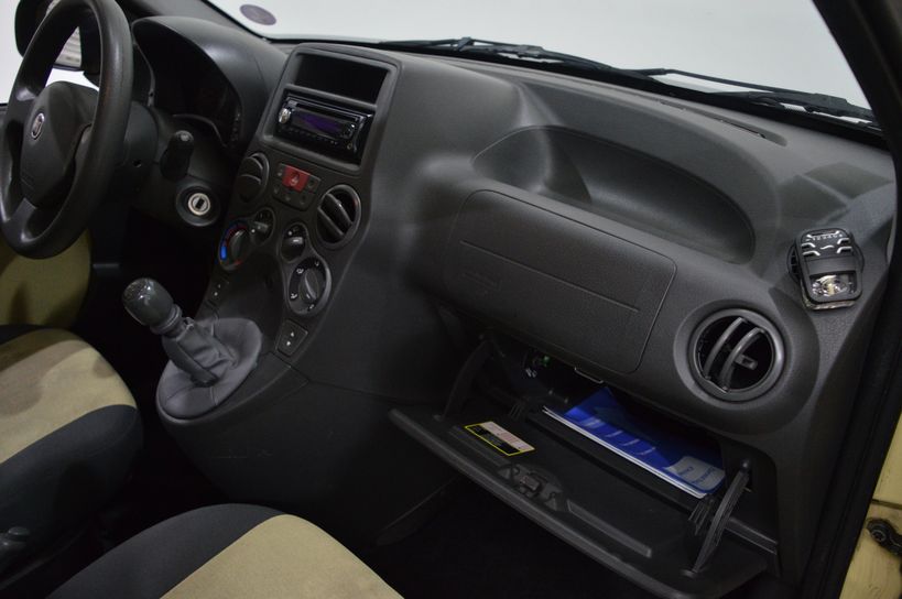 FIAT PANDA MY 2010 - Photo n°15