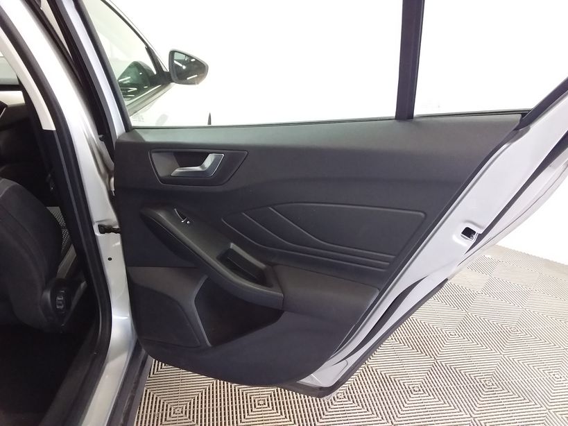 FORD FOCUS 2019 - Photo n°10