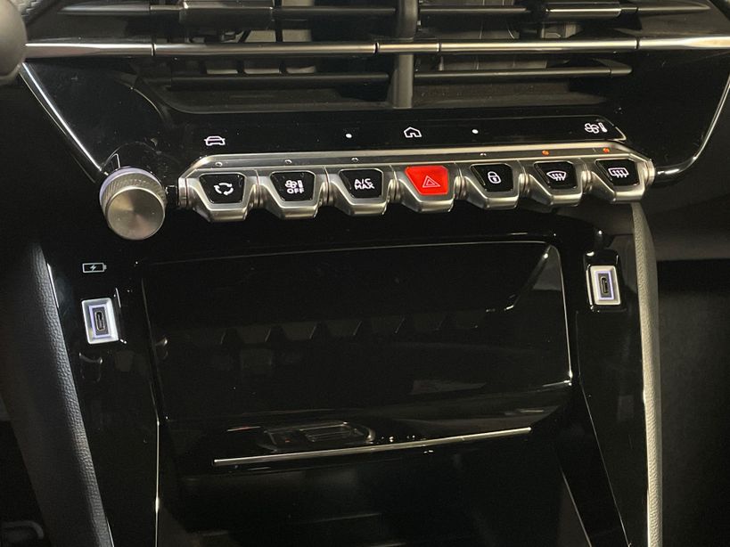 PEUGEOT 2008 ELECTRIQUE 2025 - Photo n°19