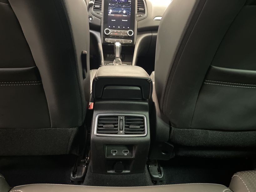 RENAULT MEGANE IV ESTATE 2020 - Photo n°39