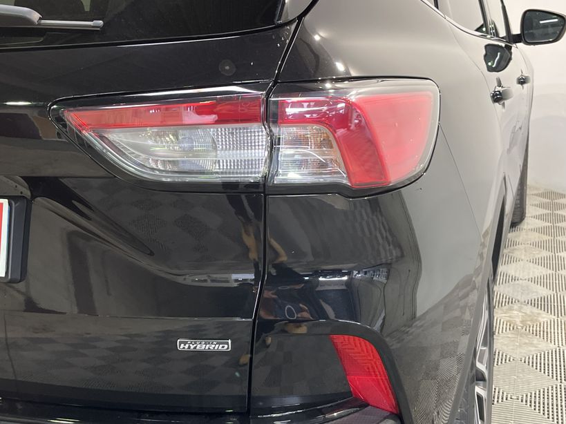 FORD KUGA 2021 - Photo n°8