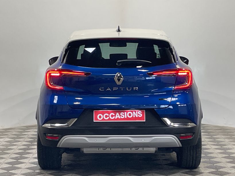 RENAULT CAPTUR 2022 - Photo n°6