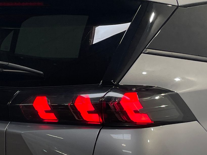 PEUGEOT 2008 2023 - Photo n°8