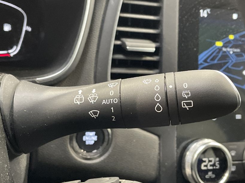 RENAULT MEGANE IV ESTATE 2021 - Photo n°18