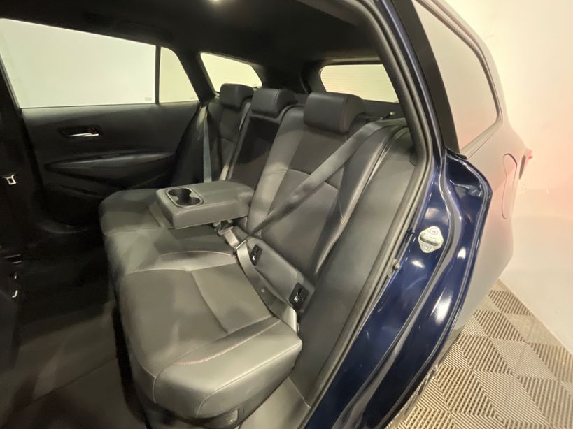 TOYOTA COROLLA TOURING SPORTS HYBRIDE 2023 - Photo n°10