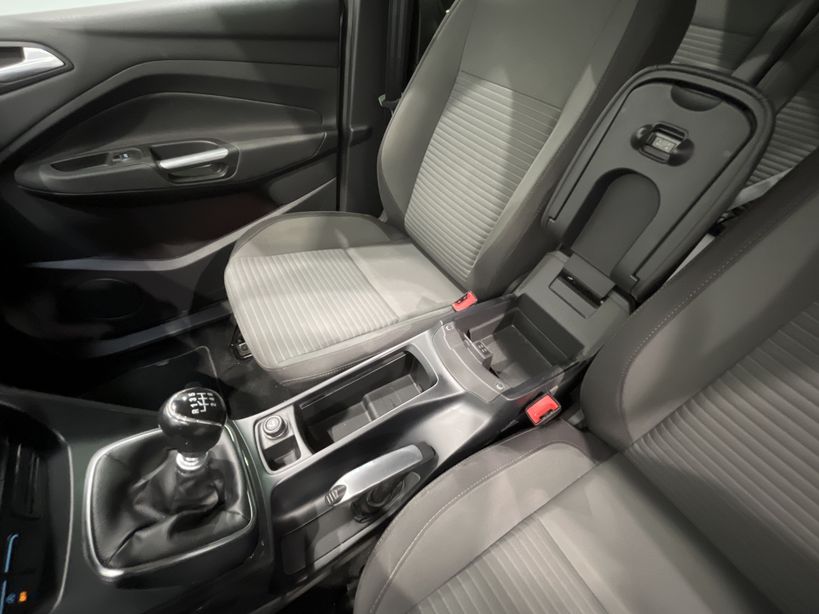 FORD C MAX 2018 - Photo n°20