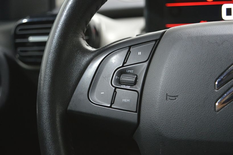 CITROEN C4 CACTUS 2018 - Photo n°10