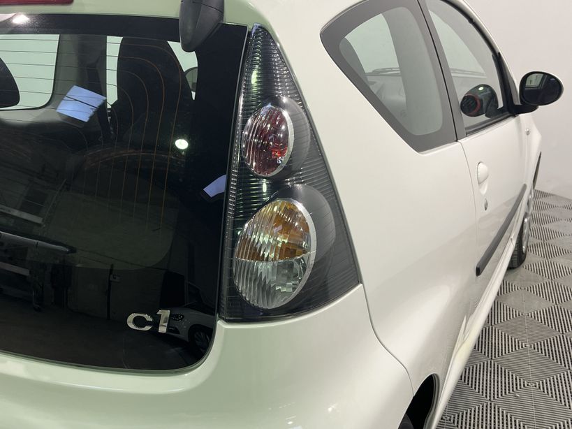 CITROEN C1 2014 - Photo n°7