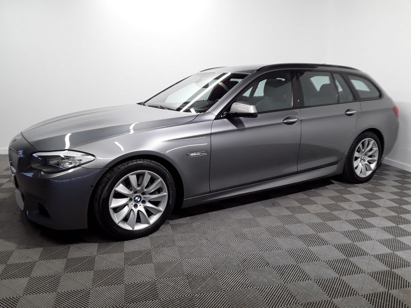 BMW SERIE 5 TOURING F11 2013 - Photo n°1