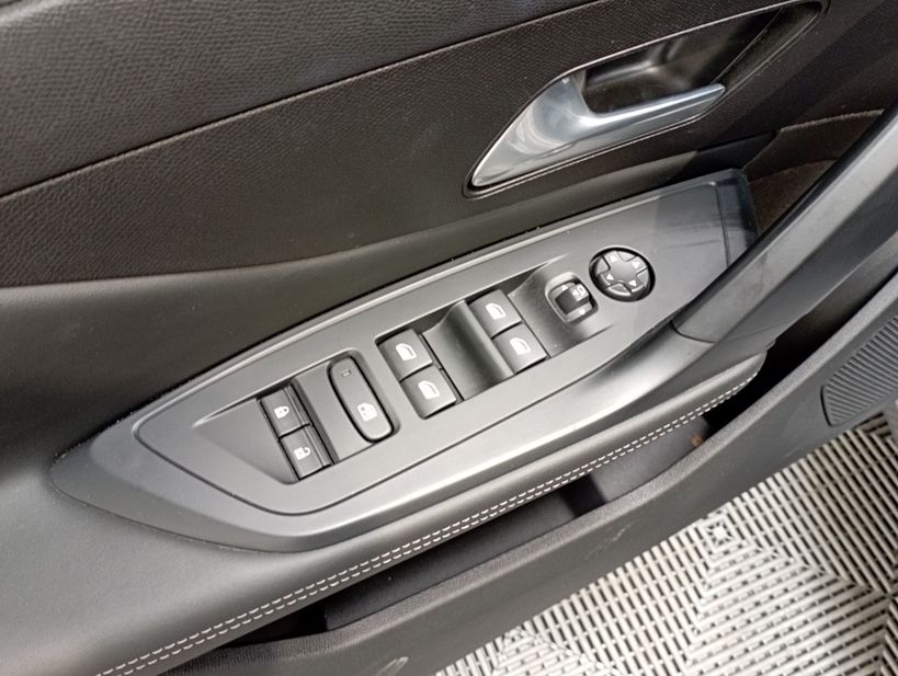 PEUGEOT 308 2024 - Photo n°38